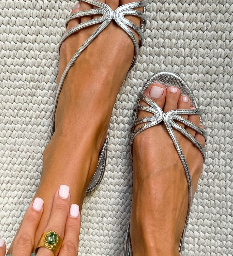 Ginevra | Elegante Goldene Sandalen für den Sommer