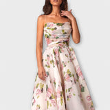 Elegantes Chiffon-Midikleid mit lila Blütenmuster