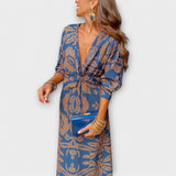 Oriana - Blaues Kleid mit goldenem Muster