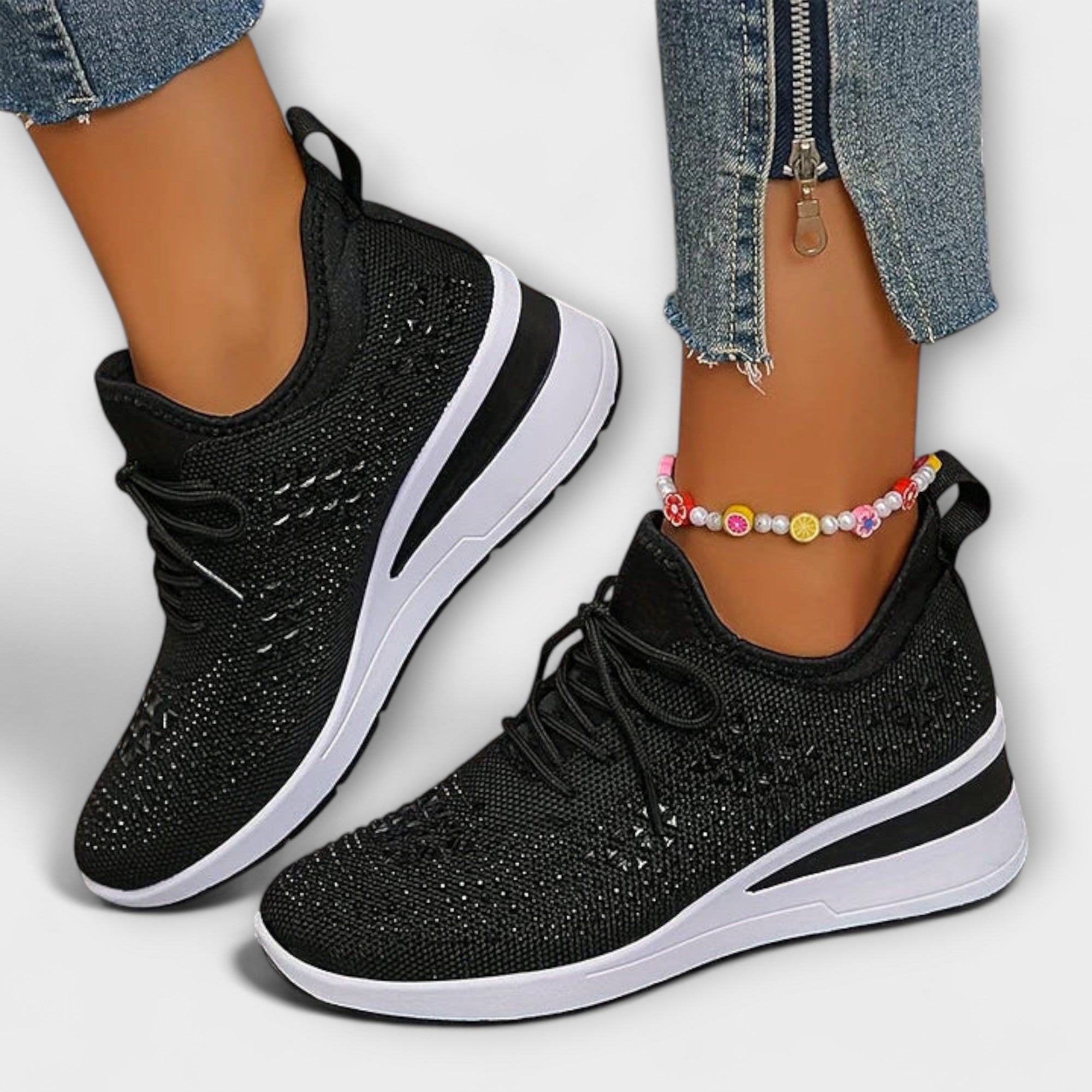 Gisela - Schillernde Sneaker mit Strass