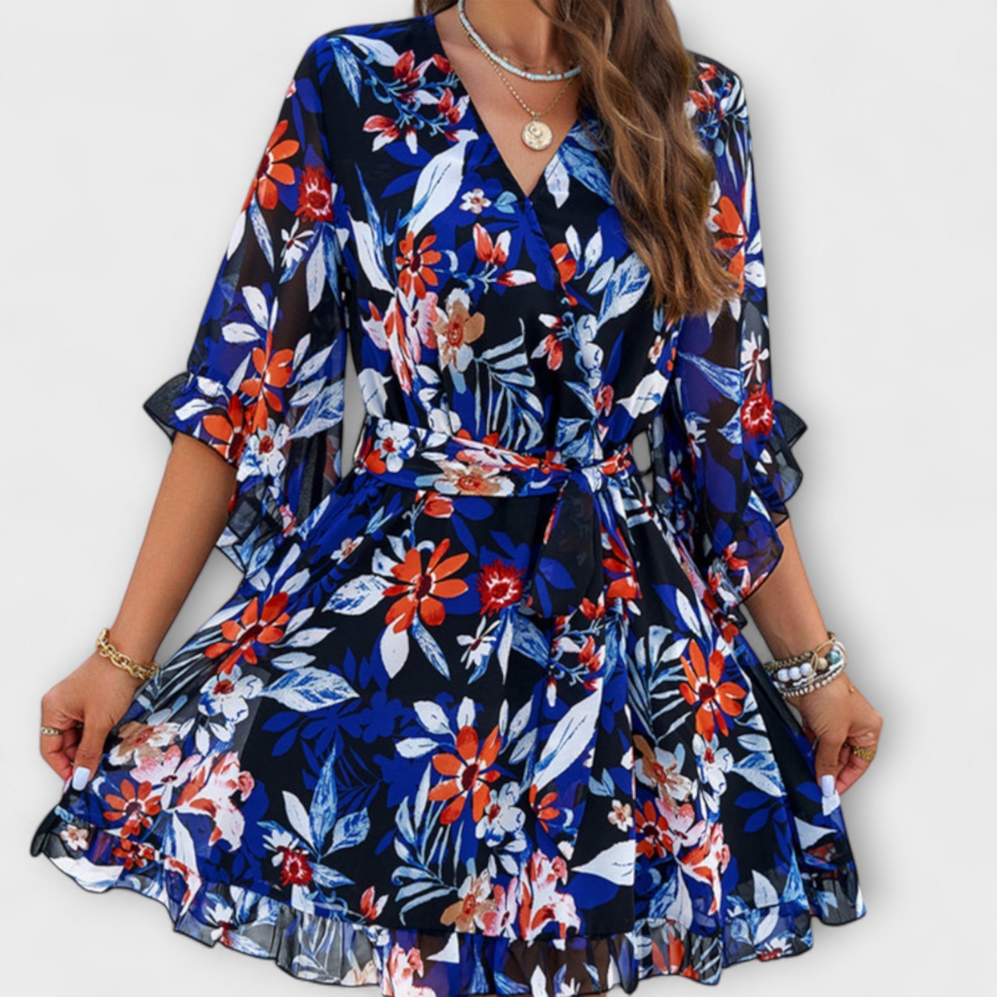 Lina - Hellblaues Midikleid mit Blumenmuster