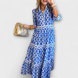 Sofia - Blaues Midikleid mit Kettenmuster