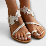 Brunhilde - Sandalen mit Blumen-Zehensteg