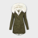 Ivara - Olivgrüne Winterjacke mit Fellkapuze