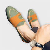 Margarete - Zweifarbige Slipper mit Riemen
