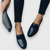 Sieglinde - Dunkelblaue Loafer in Kroko-Optik