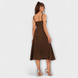 Hope - Cremefarbenes Kleid mit Rüschen und Schlitz