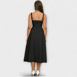 Hope - Cremefarbenes Kleid mit Rüschen und Schlitz