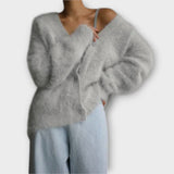 Dahlia - Beiger eleganter Flausch-Cardigan