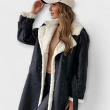 Maria - Schwarze lange klassische Jacke mit Fellfutter