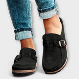 Mechthild - Lila Wildleder-Clogs mit Schnalle