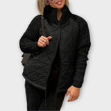 Valerie - Beige Hochkragenjacke mit Stepp- und Strickmix