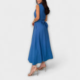 Mira - Dunkelblaues Midikleid mit Bindedetail