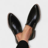 Hildrun - Schwarze Leder-Slipper