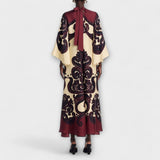 Lucy - Bordeaux-cremes Maxikleid mit Grenadilla-Print