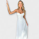 Alanis - Weisses Midikleid in Satin-Optik