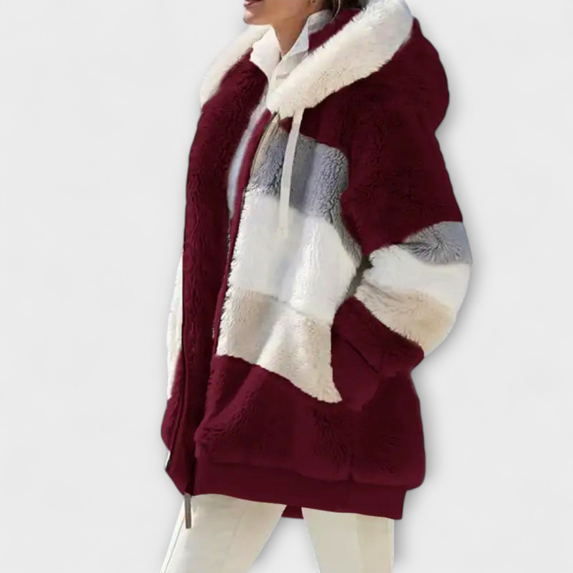 Erika - Beige kuschelige Winterjacke mit Colour-Block